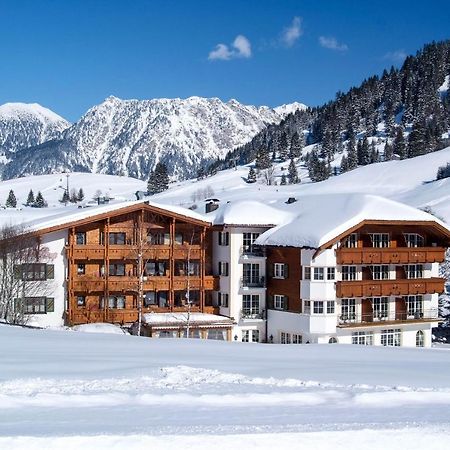 Hotel Bogner Hof Tannheim Exterior photo